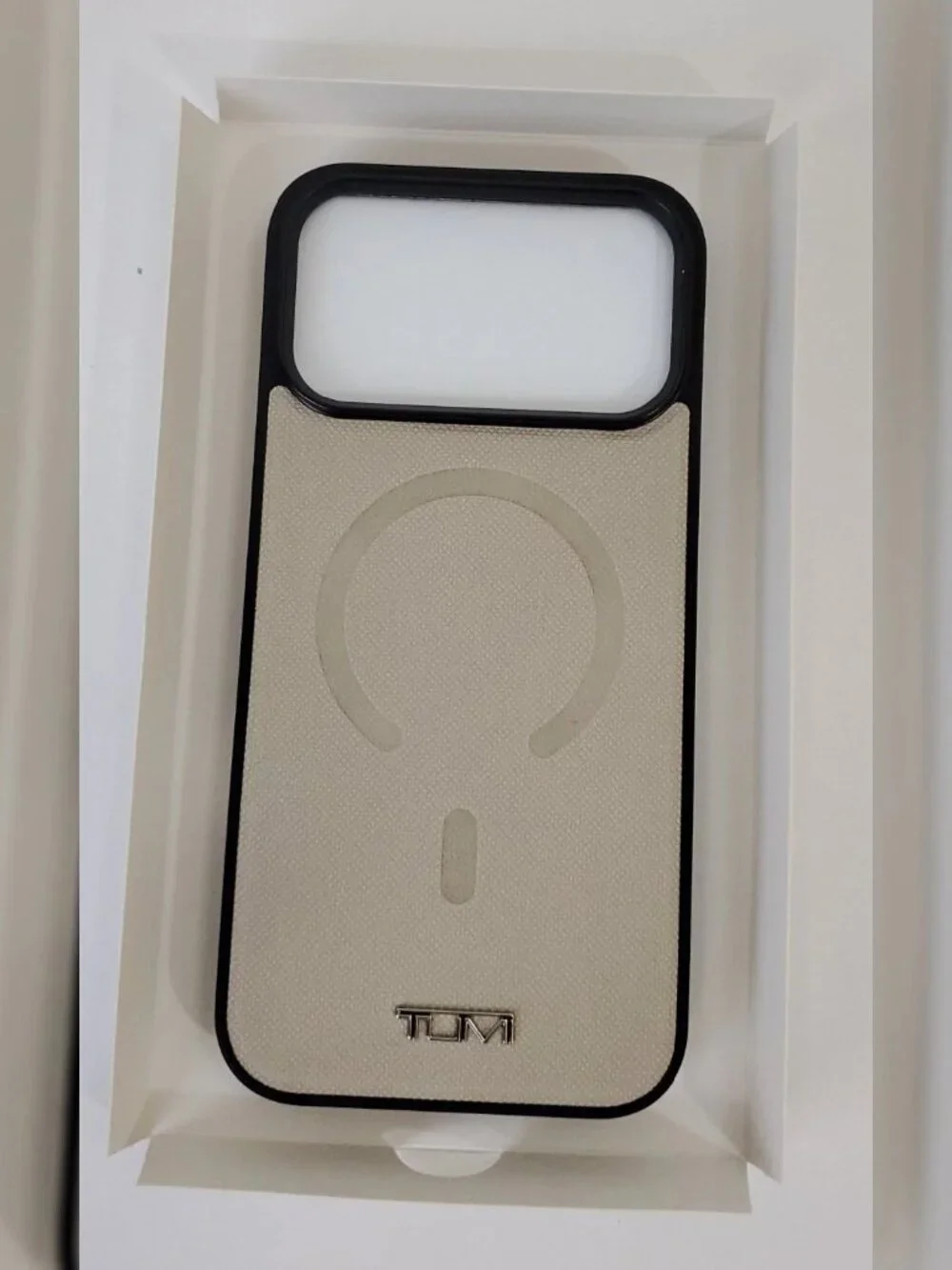 2026 TUMI MADE FOR iPHONE 17 PRO MAX MESH CASE COMPATIBLE MAG SAFE SYSTEM